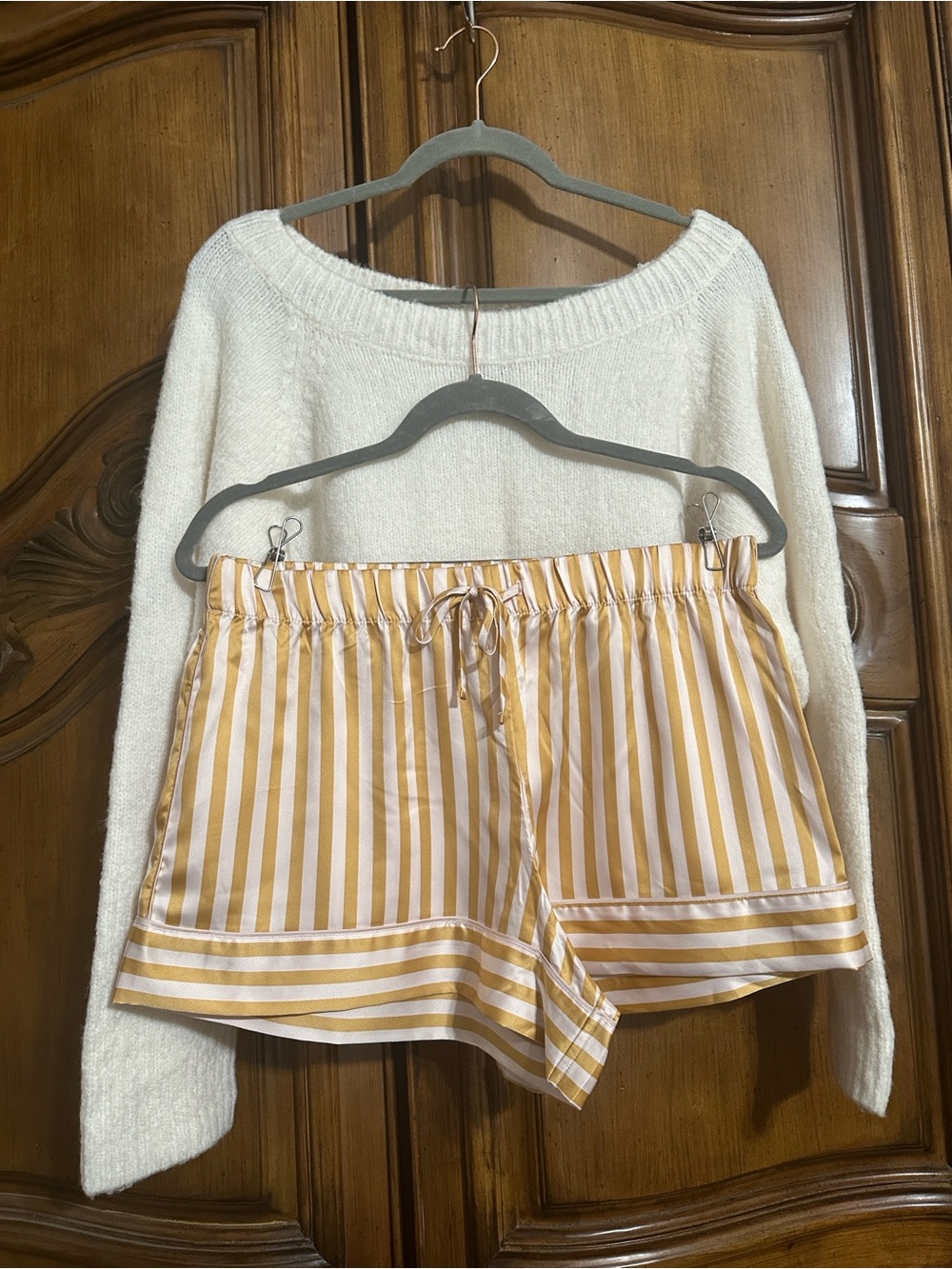 Victoria's Secret NEW Gold /Cream Iconic Striped Collection High-waist Short M